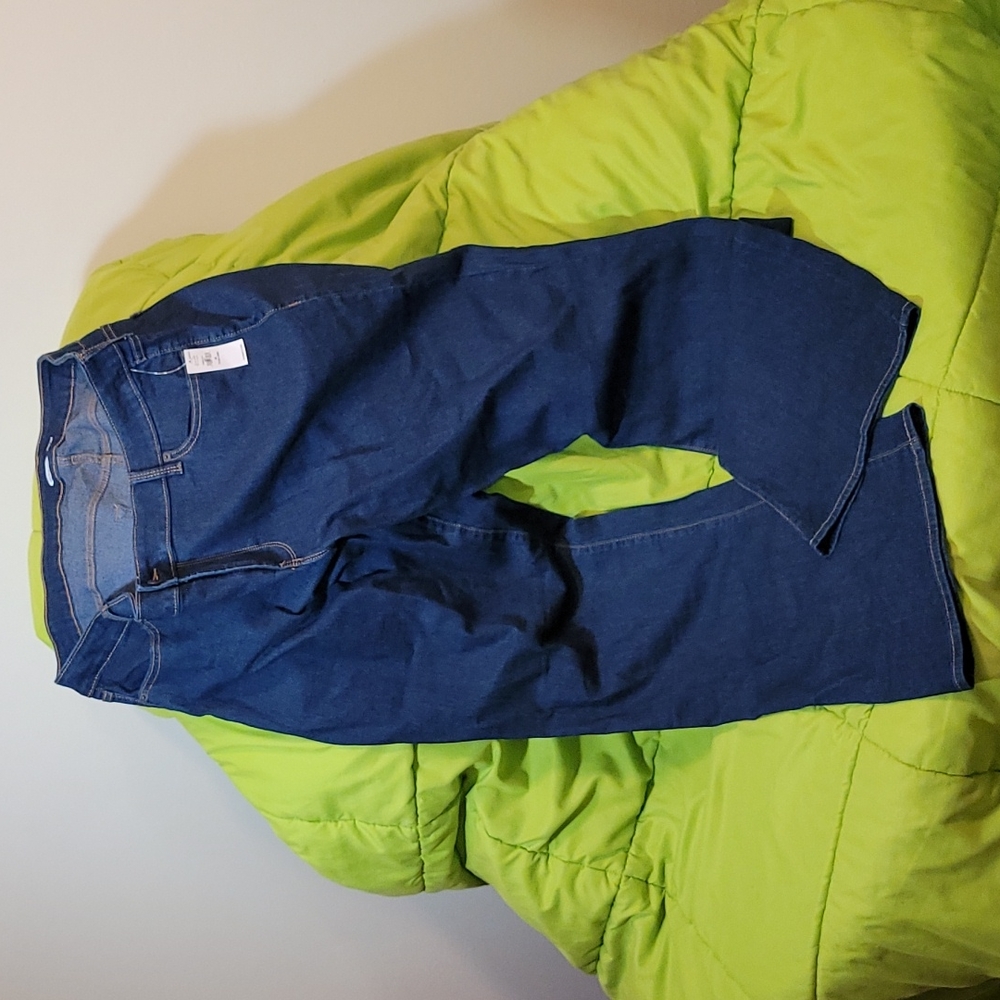 Old Navy boot cut jeans 22L